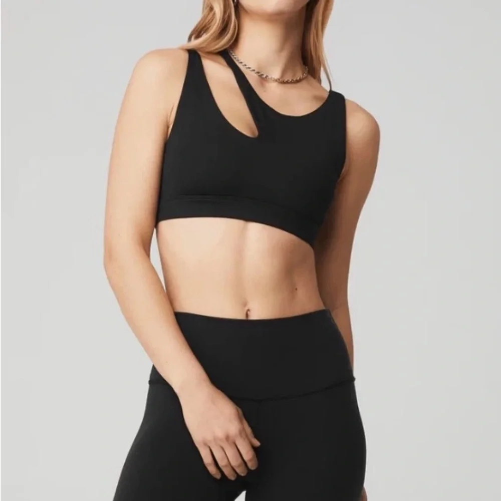 ALO Yoga grey Strappy Cutout Sports Bra